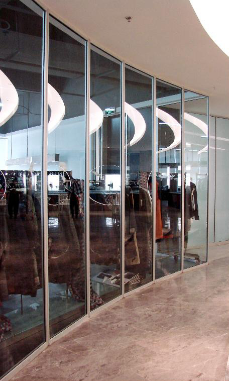 40款單玻高隔斷工程案例