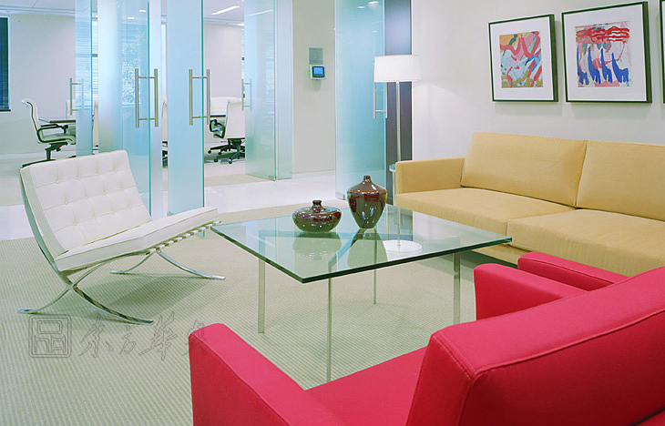 辦公沙發(fā)|現(xiàn)代真皮沙發(fā)|辦公家具|巴塞羅那休閑沙發(fā)|沙發(fā)|休閑沙發(fā)