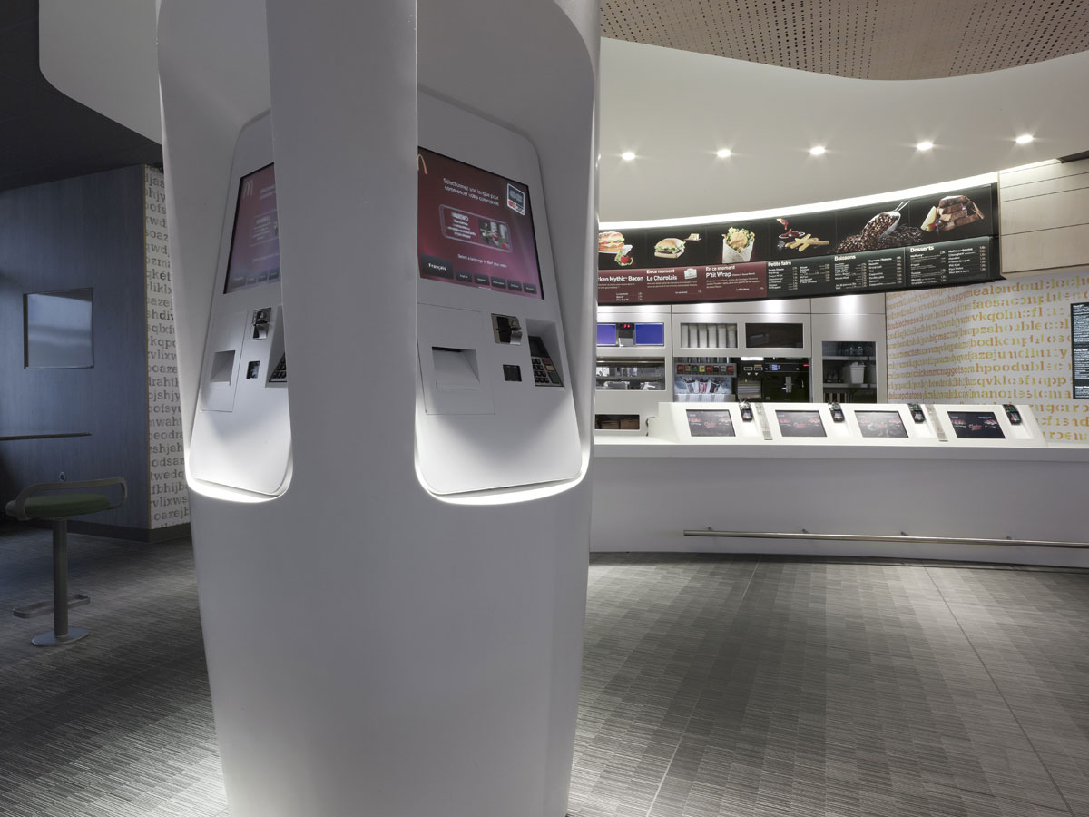 麥當(dāng)勞餐廳家具設(shè)計