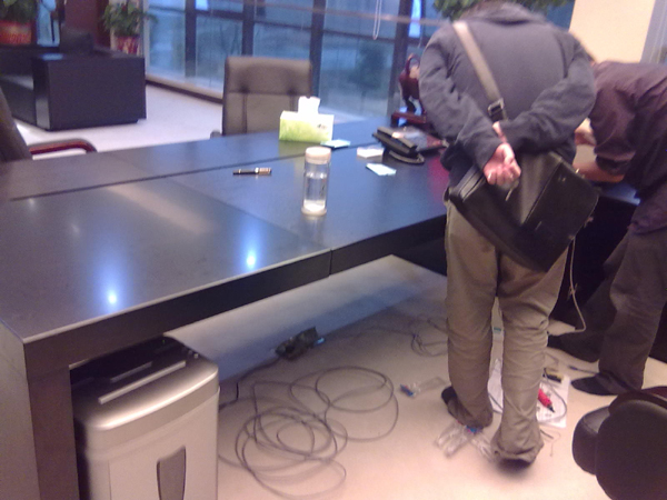 �����f�����F�k���Ҿ߹��̰���չʾ